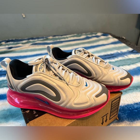 Used a few times to workout , Good condition - Picture 3 of 6